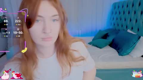 Snapshot of _chlo_e chatting on November 13, 1:21 pm Alisa NO NUDE online show from November 13, 1:21 pm