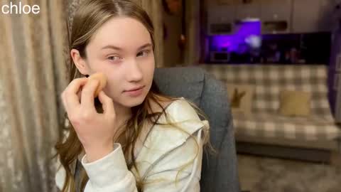 Snapshot of _chloe_miller_ chatting on November 1, 8:33 pm _chloe_miller_ online show from November 1, 8:33 pm