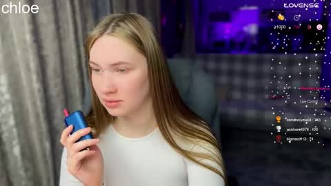 Snapshot of _chloe_miller_ chatting on November 6, 8:32 pm _chloe_miller_ online show from November 6, 8:32 pm