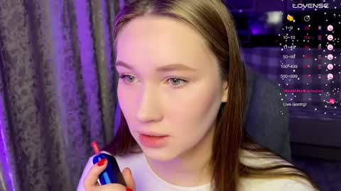 Snapshot of _chloe_miller_ chatting on December 4, 9:34 pm _chloe_miller_ online show from December 4, 9:34 pm