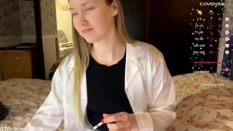 Snapshot of _chloe_miller_ chatting on December 21, 4:25 pm _chloe_miller_ online show from December 21, 4:25 pm