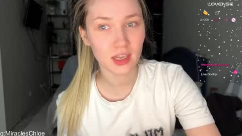 _chloe_miller_ online show from February 2, 11:31 am