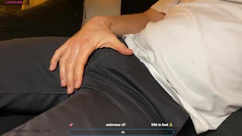 Snapshot of _chr chatting on December 22, 10:04 pm Chris online show from December 22, 10:04 pm