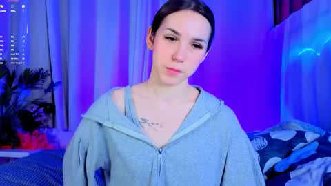 Cindy . online show from November 26, 6:14 am