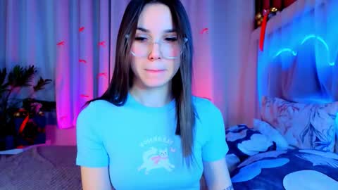 Cindy . online show from January 13, 5:24 am