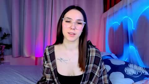 Cindy . online show from February 3, 6:40 am