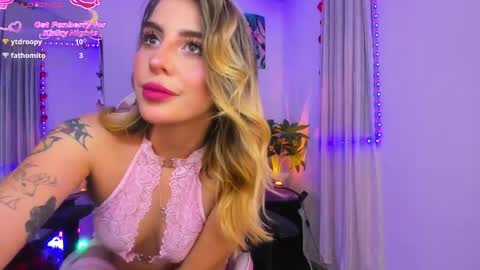  Chloe  online show from May 5, 3:58 am