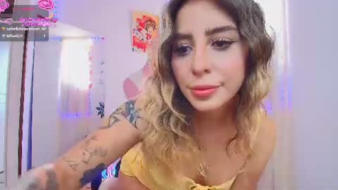  Chloe  online show from June 25, 9:41 pm