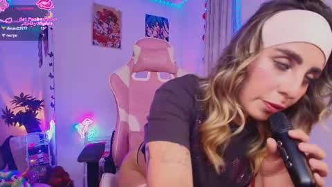  Chloe  online show from July 5, 4:19 am