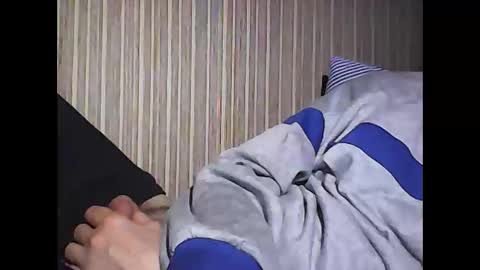 I hate social media  Odio las redes sociales online show from April 18, 1:53 am