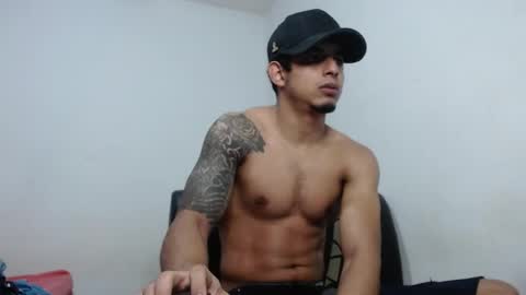  crissgex  online show from June 7, 2:27 am
