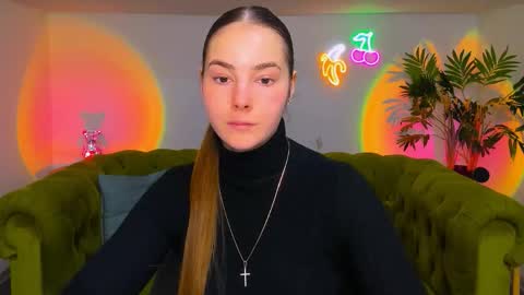 Erika online show from November 29, 9:01 am