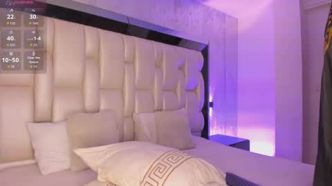 Snapshot of _curly_girl_ chatting on September 10, 9:26 pm online show from September 10, 9:26 pm