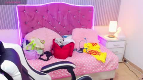 _curvy_mature_ online show from May 24, 2:16 am