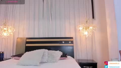 Dahiana Lincoln online show from December 16, 8:05 pm