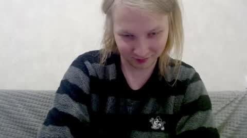 Snapshot of _dash_ chatting on November 19, 5:46 pm Tony online show from November 19, 5:46 pm