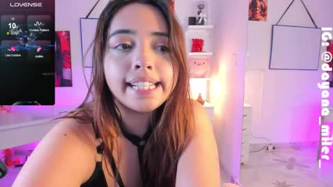 Snapshot of _dayana_miler chatting on February 7, 3:55 am IG Dayana miler online show from February 7, 3:55 am