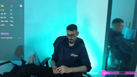 Snapshot of _delacruz911_ chatting on February 2, 2:27 am delacruz online show from February 2, 2:27 am