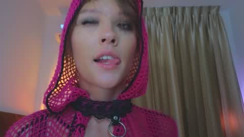 Snapshot of _demi_dee_ chatting on September 23, 6:11 pm DemiDee online show from September 23, 6:11 pm