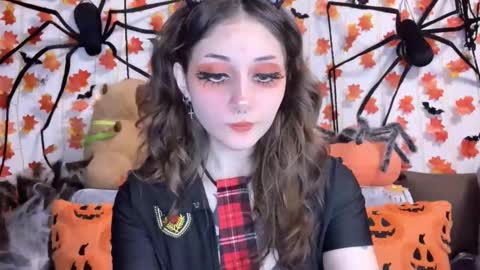 Snapshot of _devilbaby chatting on October 3, 4:59 pm Kate online show from October 3, 4:59 pm