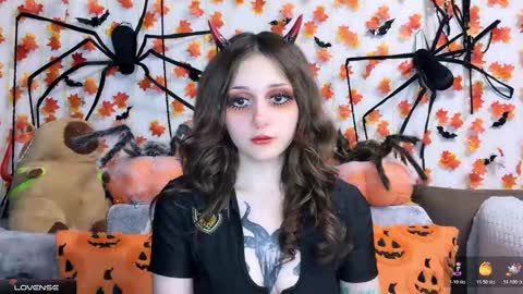 Snapshot of _devilbaby chatting on November 21, 5:55 pm Kate online show from November 21, 5:55 pm