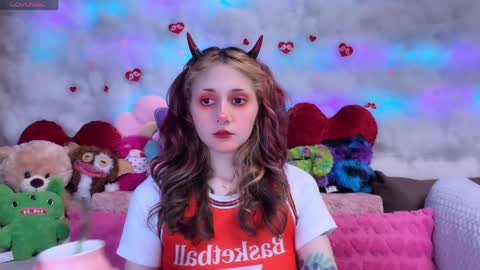 Kate online show from March 27, 7:02 pm