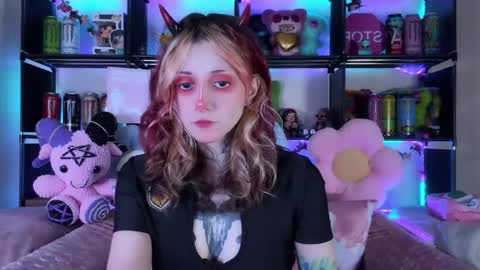 Kate online show from June 3, 7:41 pm