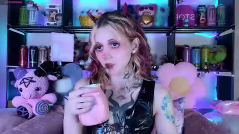 Kate online show from June 19, 8:12 pm