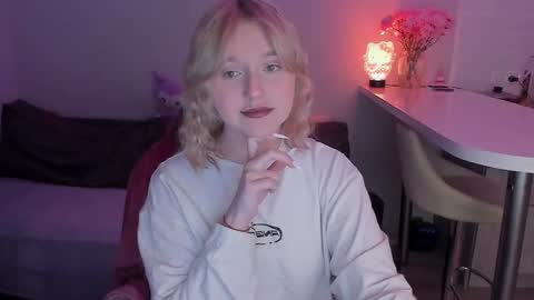 Ri   online show from February 19, 8:05 pm