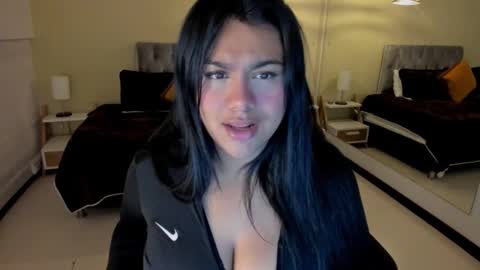 Dulcinea online show from September 30, 3:11 am