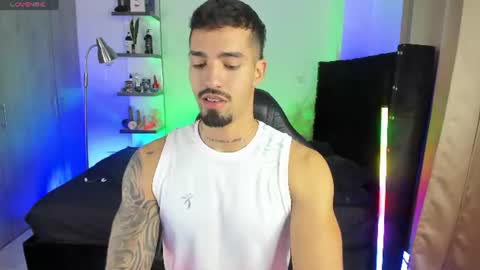 Duriel online show from July 17, 6:13 pm