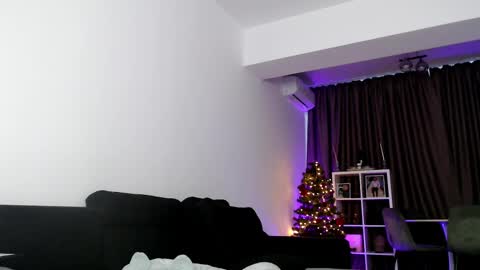 Dylan online show from February 17, 8:44 am