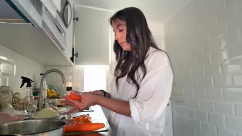 Snapshot of _elena_barra chatting on October 1, 4:13 pm  elena barra online show from October 1, 4:13 pm