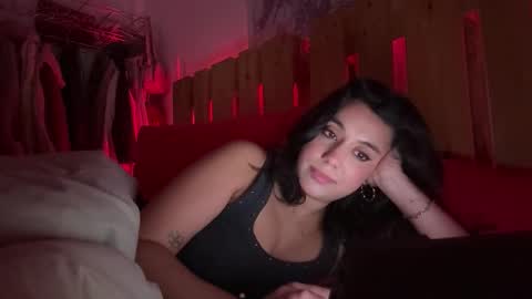  elena barra online show from January 19, 4:11 pm