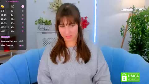 Lizzy  online show from February 23, 2:29 am