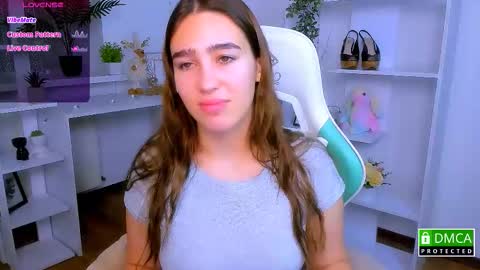 Lizzy  online show from November 18, 11:15 pm