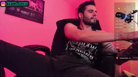  -         online show from February 25, 4:03 am