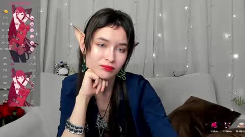 _emily__strike_ online show from March 4, 12:44 pm