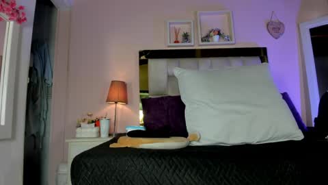 Isabella online show from April 25, 12:08 pm