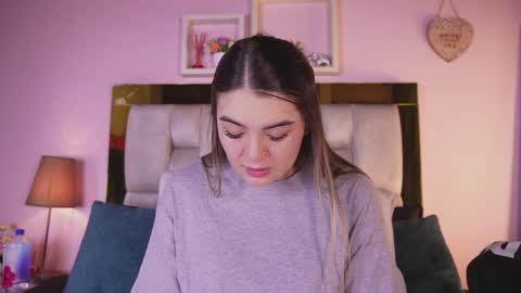Isabella online show from May 30, 12:13 pm
