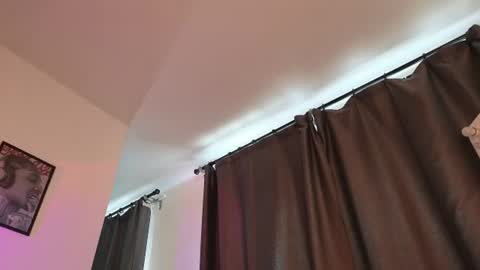 Eva online show from August 2, 12:58 pm