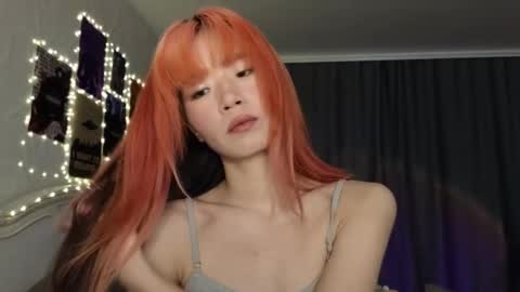 Snapshot of _eve____ chatting on March 8, 1:57 pm EveEva online show from March 8, 1:57 pm