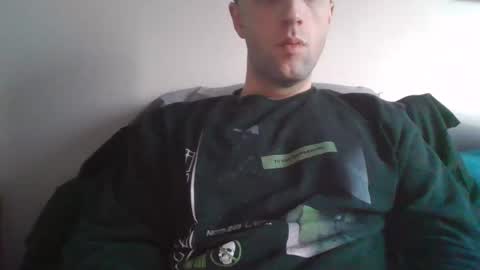 _evianxx online show from December 2, 6:25 pm