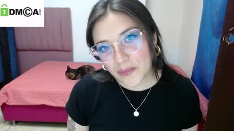 Snapshot of _fenix chatting on March 30, 5:03 pm Y online show from March 30, 5:03 pm