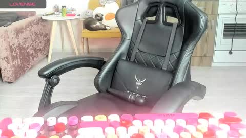 Alis online show from March 4, 2:45 pm