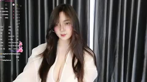 Snapshot of _fetish4u chatting on October 28, 9:46 am u got a fetish for my love...lets reach 100 online show from October 28, 9:46 am