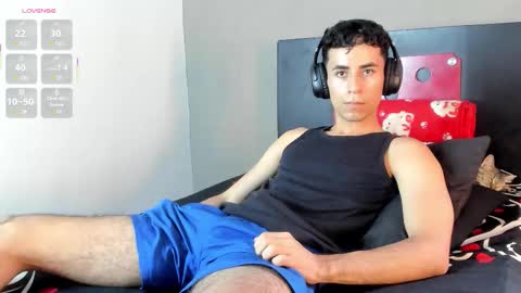 Snapshot of _fiore_ chatting on February 6, 5:05 pm jair eduardo online show from February 6, 5:05 pm