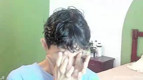 jair eduardo online show from June 24, 11:42 am