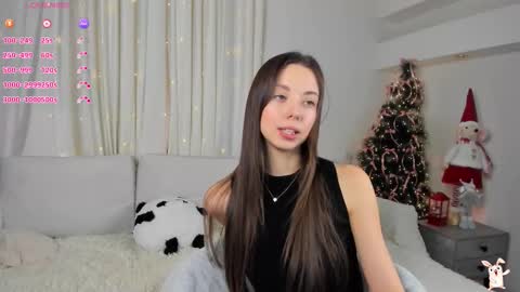 Snapshot of _fluffybunny_ chatting on December 18, 12:00 pm Goldy Grace online show from December 18, 12:00 pm