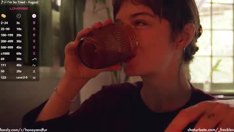 Snapshot of _freckles chatting on February 12, 10:26 pm Jacqui Queen goddess motorcycle mozzarella Jaq next livestream see bio online show from February 12, 10:26 pm